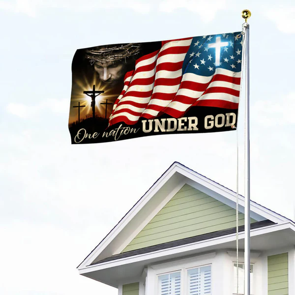 ๐ฉ๐บ๐ธ Bold Eagle Grommet Flag