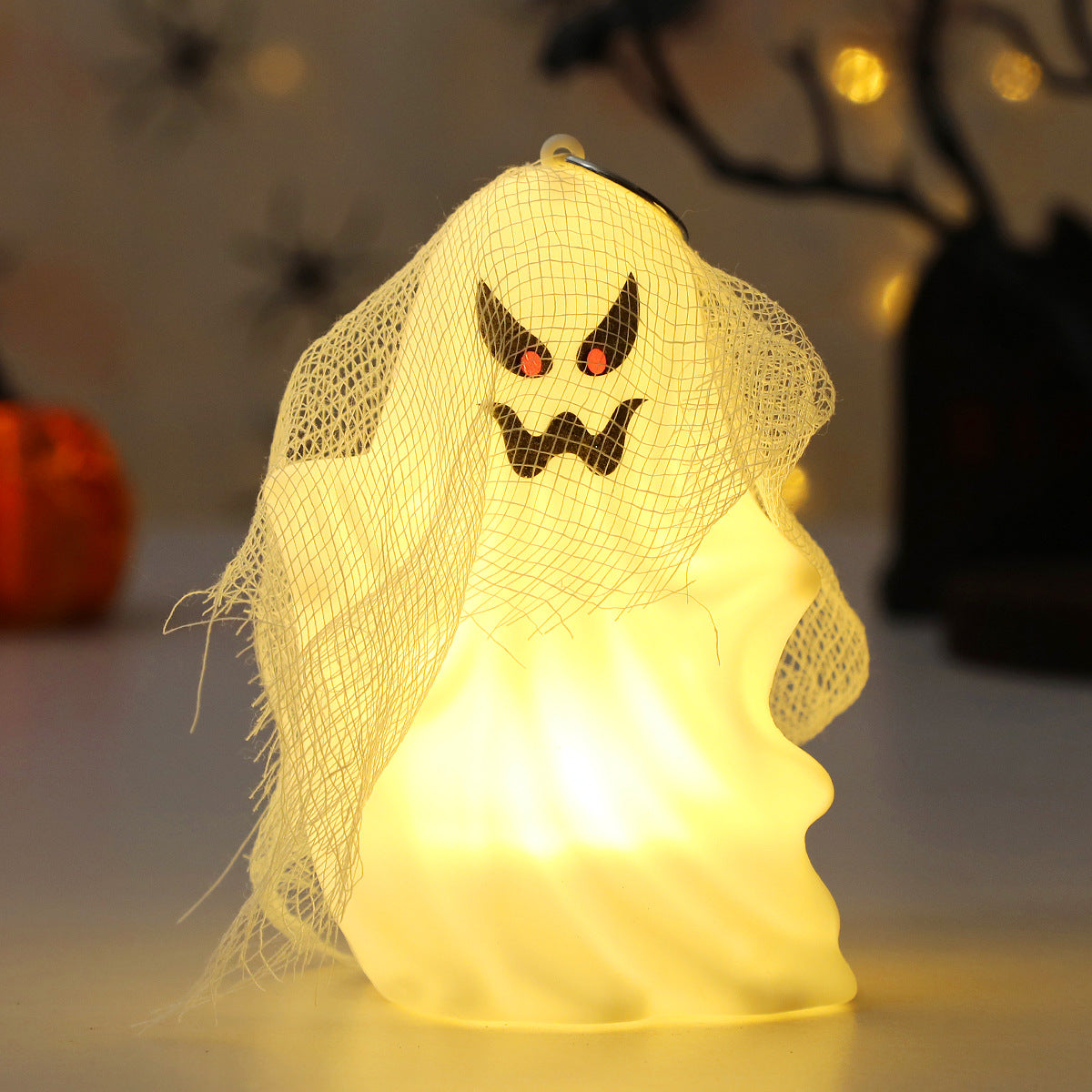 Pocket-Sized Growing Ghost Lamp - Batteries Included! 👻