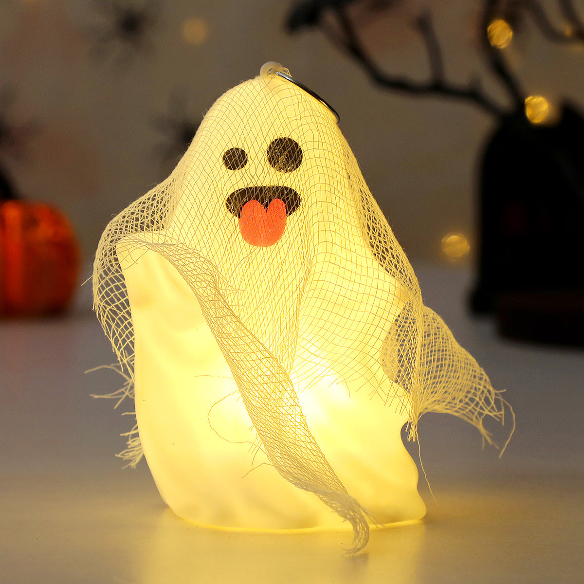 Pocket-Sized Growing Ghost Lamp - Batteries Included! 👻