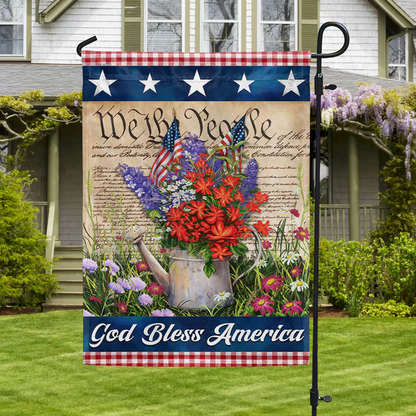 🏡 Patriotic American Flag with Eagle & Script ✒️