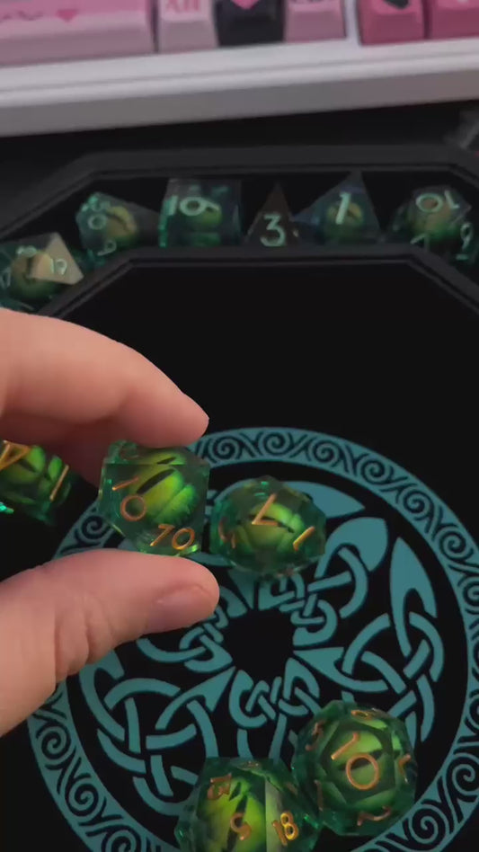 🎲DND Resin Dice Dragon Eye Perfect for D&D 5e & other TTRPGs